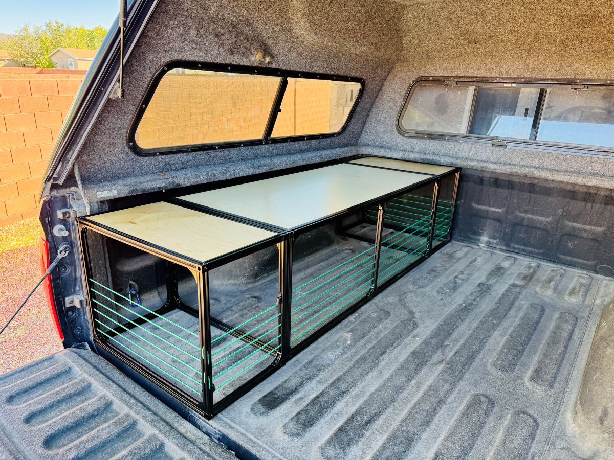toyota tundra truck camper bed