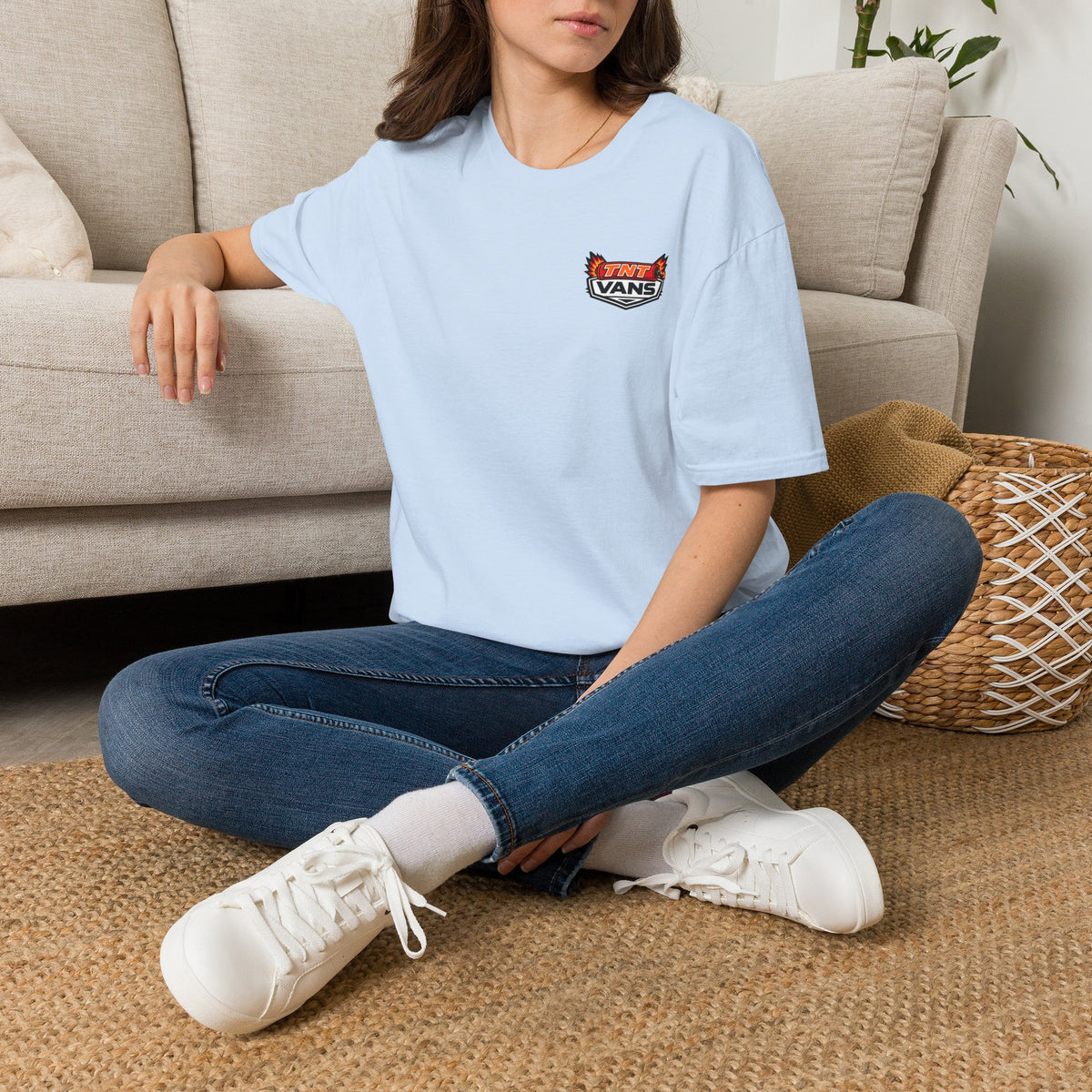 TNTvans Merchandise Van Dynamite Shirt