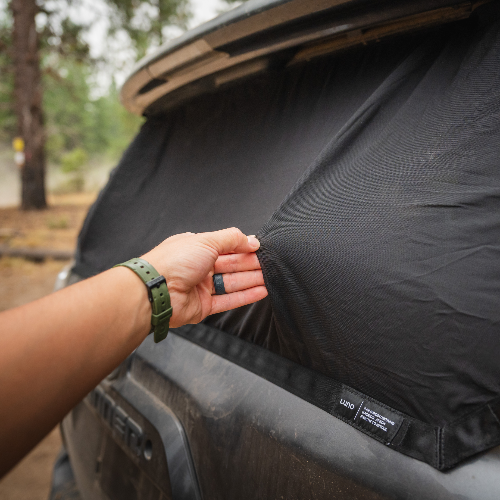 rear window screen on toyota 4runner