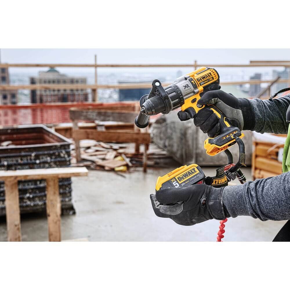 DEWALT DCD996P2 20V MAX* XR® Brushless Cordless 3-Speed 1/2 in Hammer Drill/Driver Kit (5.0 Ah)