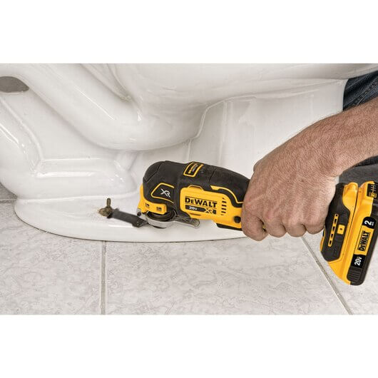 DEWALT DCS356B 20V MAX* XR® Brushless Cordless 3-Speed Oscillating Multi-Tool (Tool Only)