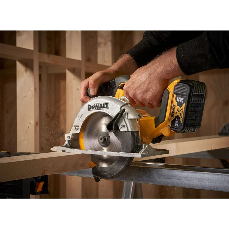 DEWALT DCS565B 20V MAX* XR® 6-1/2 in. Brushless Cordless Circular Saw (Tool Only)