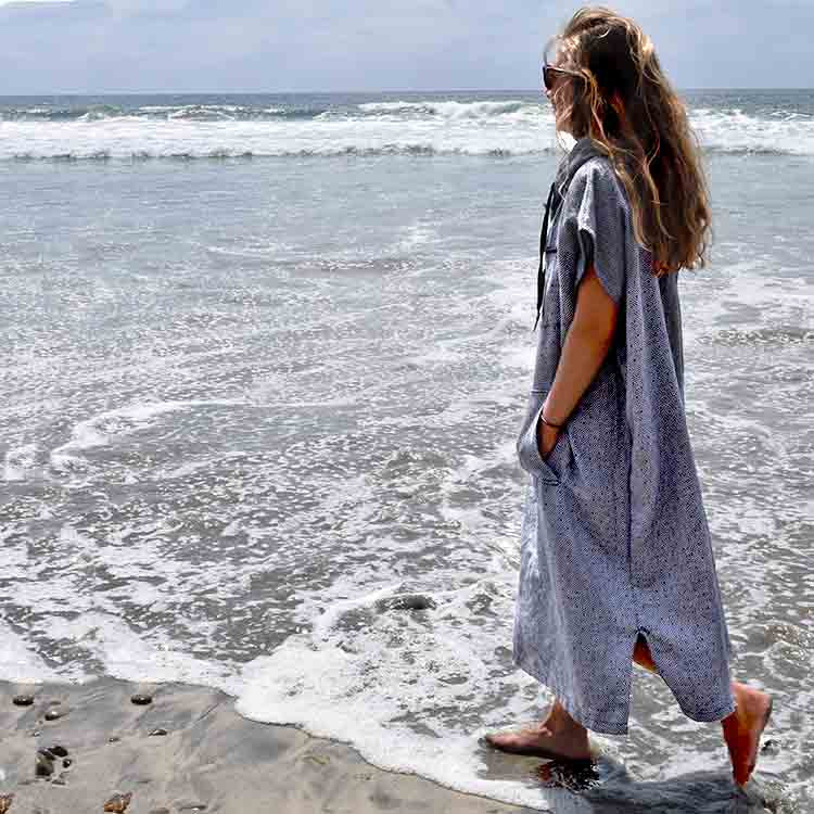 Surf Poncho Changing Robe  Lightweight Turkish Towel | Unisex